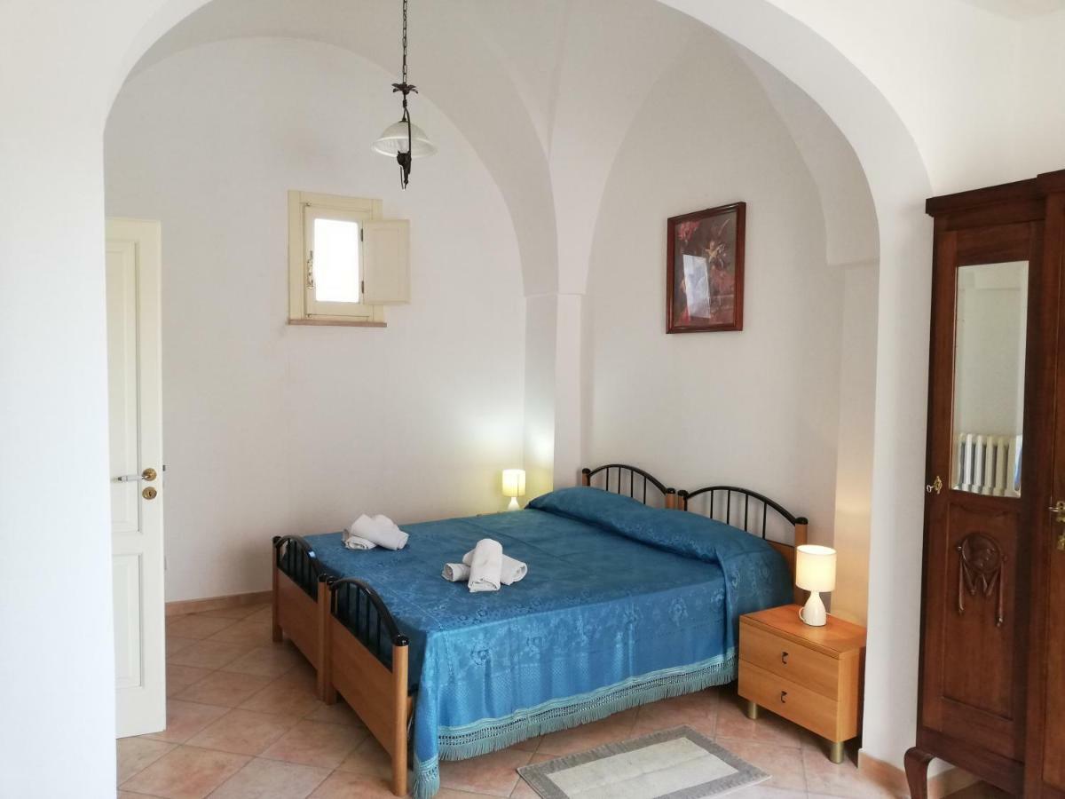 Centro Storico Di Castro Marina Apartman Kültér fotó